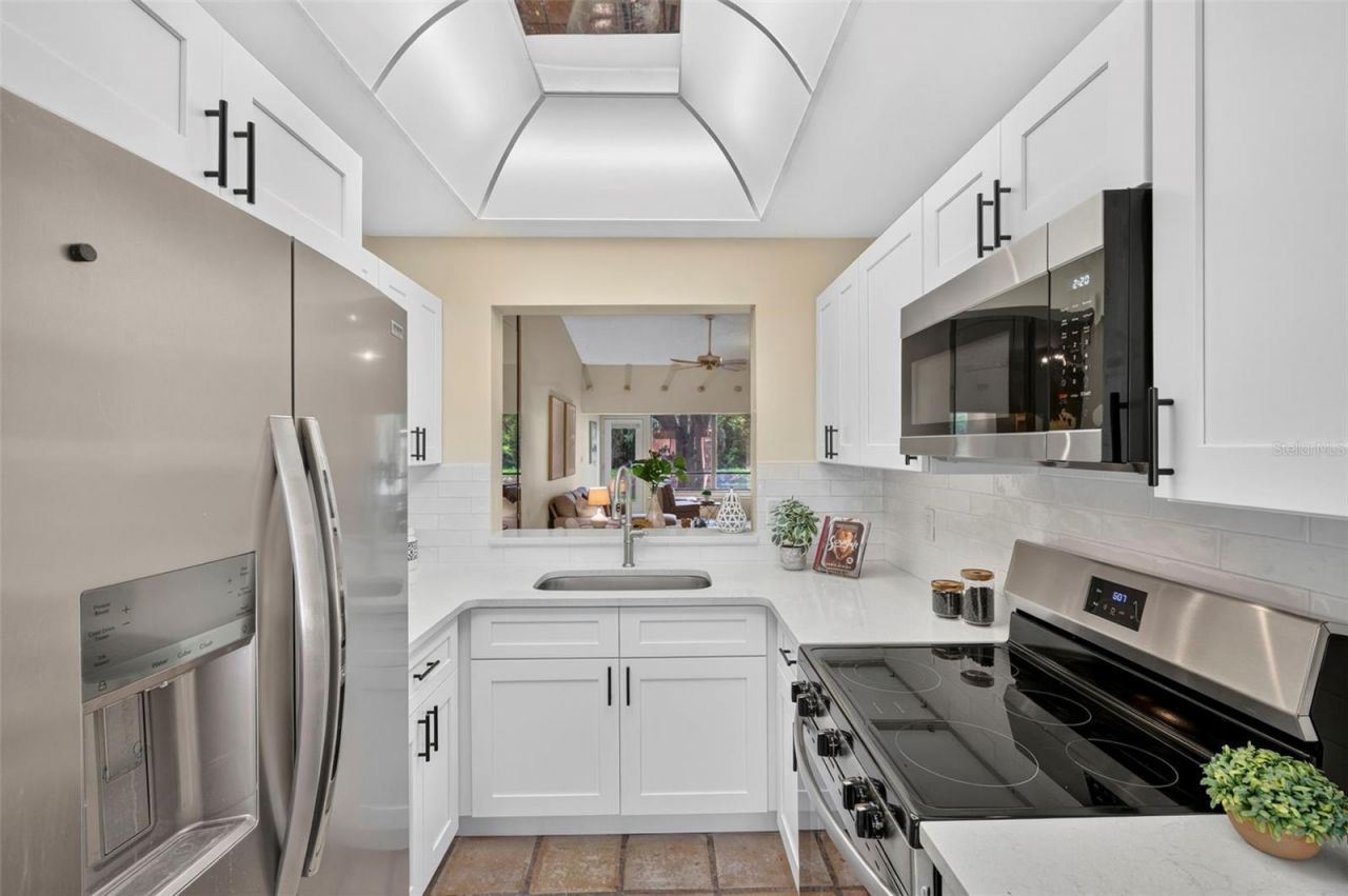 14922 Feather Cove Road, Clearwater, FL 33762 Photo