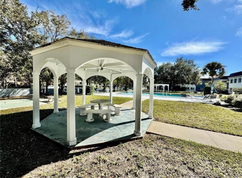 8651 10th Street N, Unit 130, Saint Petersburg, FL 33702 Photo