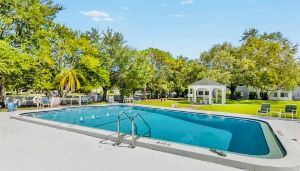 8651 10th Street N, Unit 130, Saint Petersburg, FL 33702 Photo