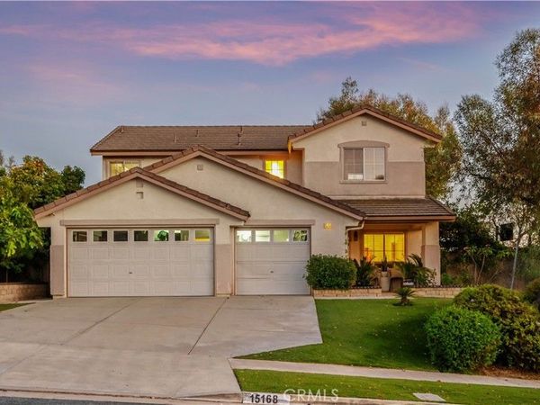 15168 Holiday Way, Sylmar, CA 91342