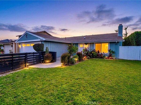 20911 Charwood, Huntington Beach, CA 92646