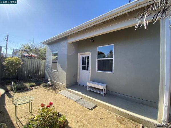624 40TH, Richmond, CA 94805