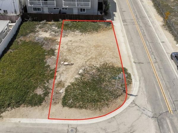 161 Santa Monica Avenue, Oxnard, CA 93035