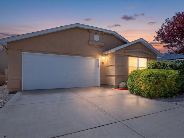 427 DESCHUTES Street SE, Albuquerque, NM 87123