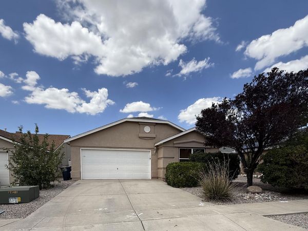 427 DESCHUTES Street SE, Albuquerque, NM 87123