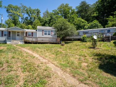 1185 LAYNE PL, CROZET, VA 22932