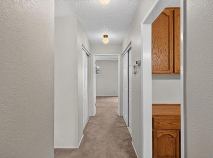 208 Wales Dr, Folsom, CA 95630 Photo