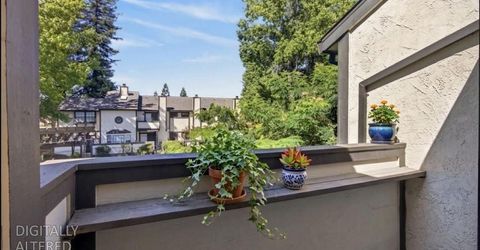 208 Wales Dr, Folsom, CA 95630 Photo