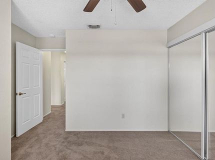 208 Wales Dr, Folsom, CA 95630 Photo