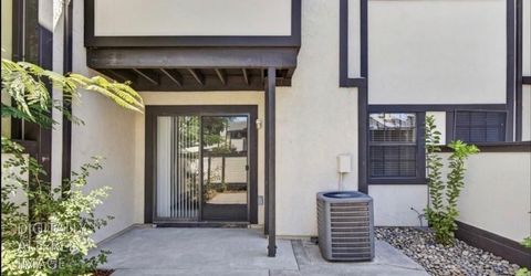 208 Wales Dr, Folsom, CA 95630 Photo