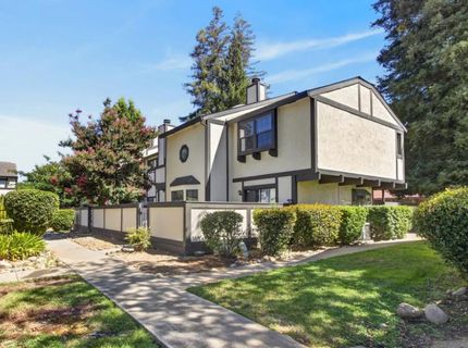 208 Wales Dr, Folsom, CA 95630 Photo