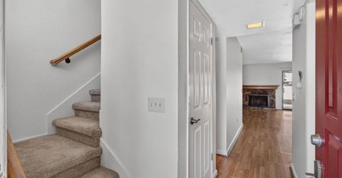208 Wales Dr, Folsom, CA 95630 Photo