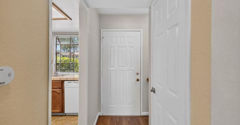 208 Wales Dr, Folsom, CA 95630 Photo
