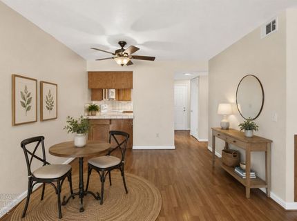 208 Wales Dr, Folsom, CA 95630 Photo