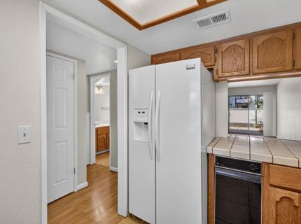 208 Wales Dr, Folsom, CA 95630 Photo