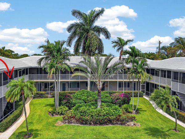 426 NE 7th Avenue, Unit 2B, Delray Beach, FL 33483