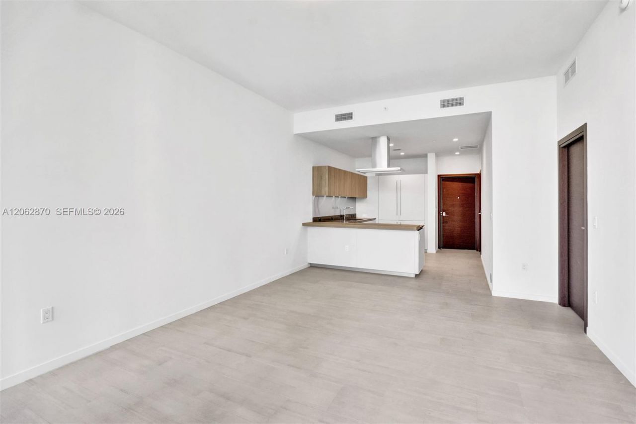 1000 Brickell Plaza , Unit 1904, Miami, FL 33131 Photo