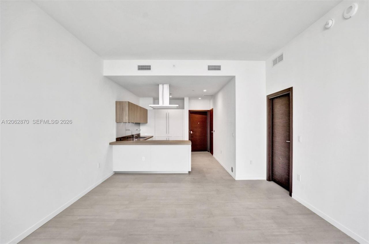 1000 Brickell Plaza , Unit 1904, Miami, FL 33131 Photo