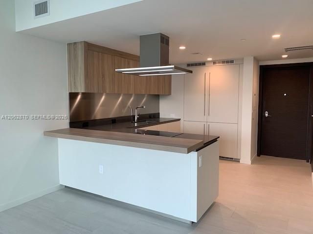 1000 Brickell Plaza , Unit 1904, Miami, FL 33131 Photo