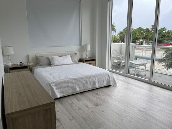 Unit 202, Miami, FL 33132