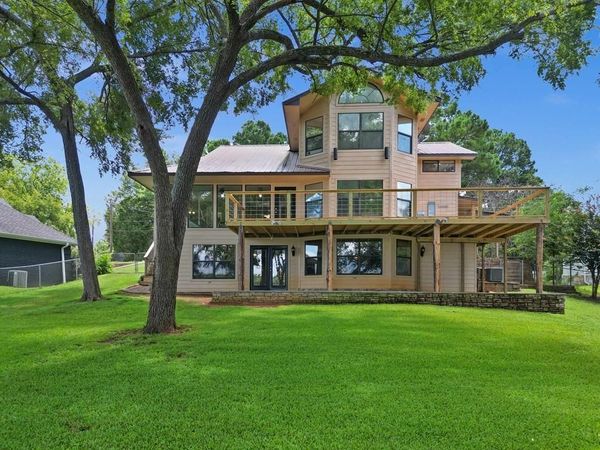 202 County Road 3515 , Bullard, TX 75757
