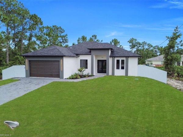 1116 Cherry ST E, LEHIGH ACRES, FL 33974