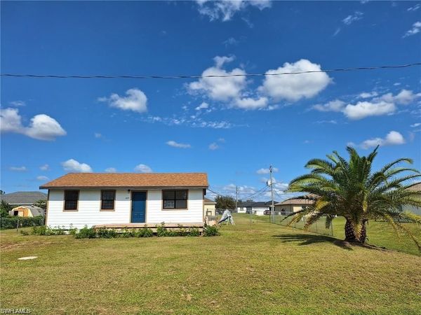3820 20th ST W, LEHIGH ACRES, FL 33971