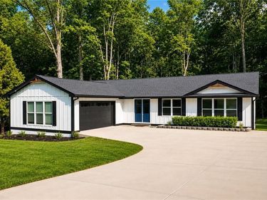 2265 Hillbriar Drive , Buford, GA 30518