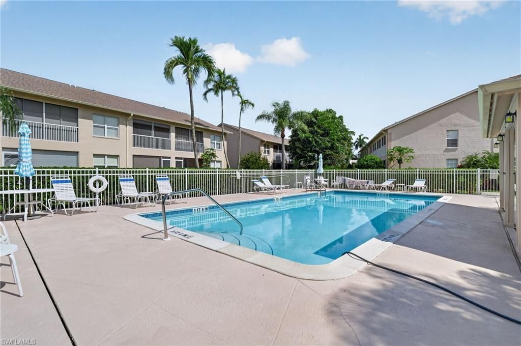 328 Bradstrom Cir , Unit E101, Naples, FL 34113 Photo