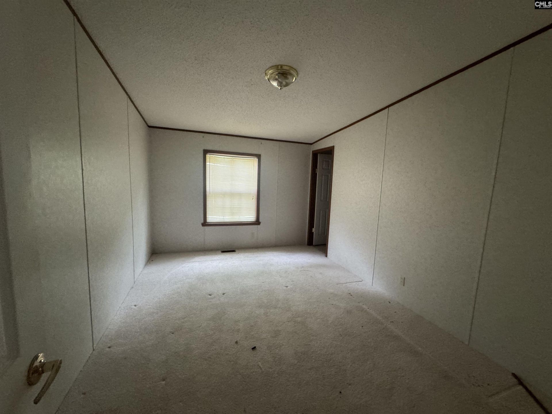 198 Ida Lane  Photo 8