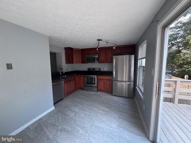 1727 SUNDANCE DRIVE, RESTON, VA 20194