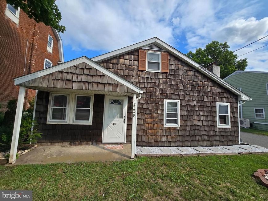 648 N Reading Avenue N, Boyertown, PA 19512 Main Photo