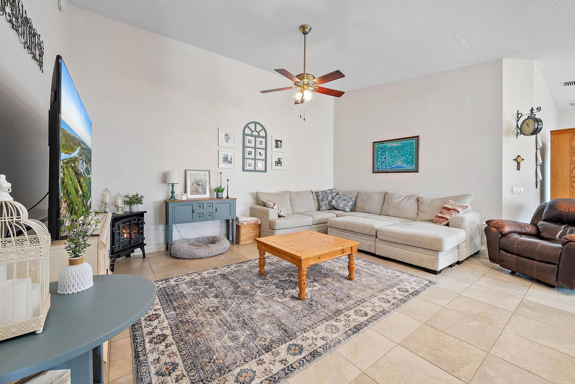 8229 Saint Johns Court, Wellington, FL 33414 Photo