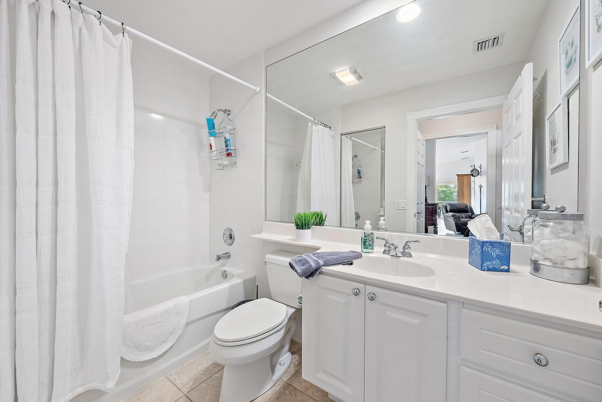 8229 Saint Johns Court, Wellington, FL 33414 Photo