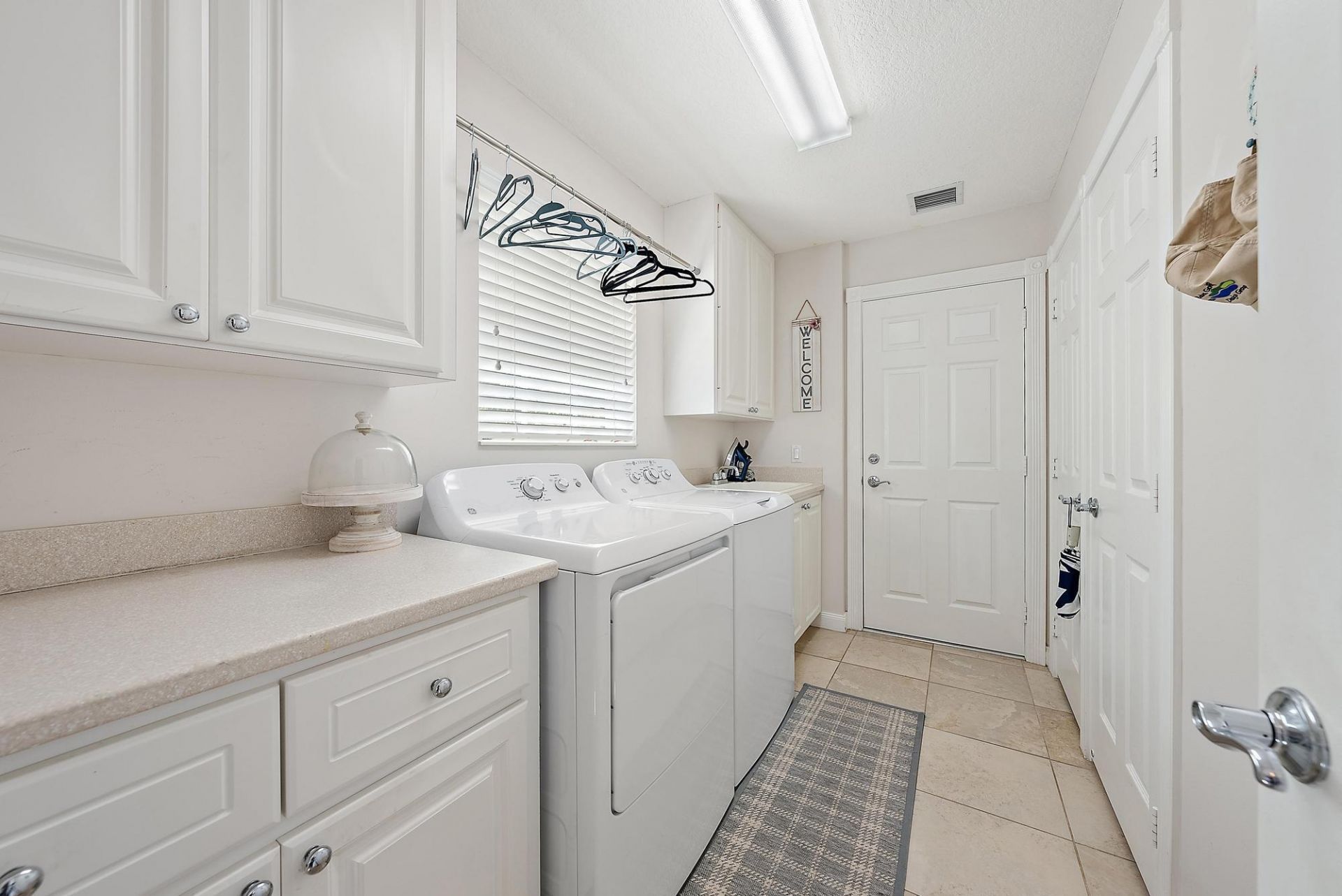 8229 Saint Johns Court, Wellington, FL 33414 Photo