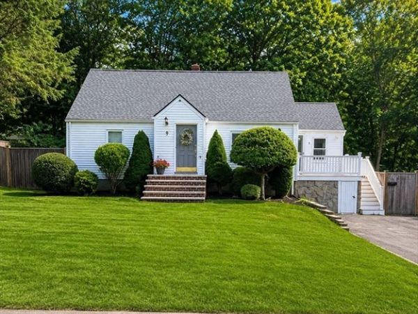 9 Guild Rd, Beverly, MA 01915