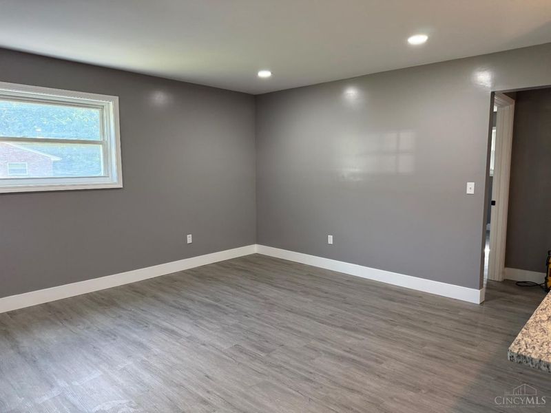 11733 Thistlehill Drive, Loveland, OH 45140 Photo 7