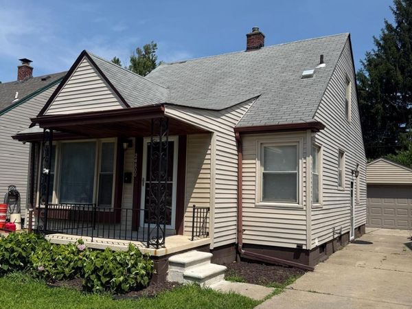 24800 SW Cherry Street SW, Dearborn, MI 48124