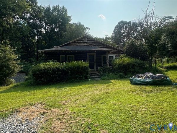 1522 Dinwiddie Avenue , Hopewell, VA 23860
