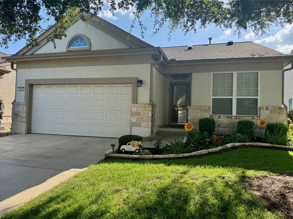 605 Farm Hill DR, Georgetown, TX 78633