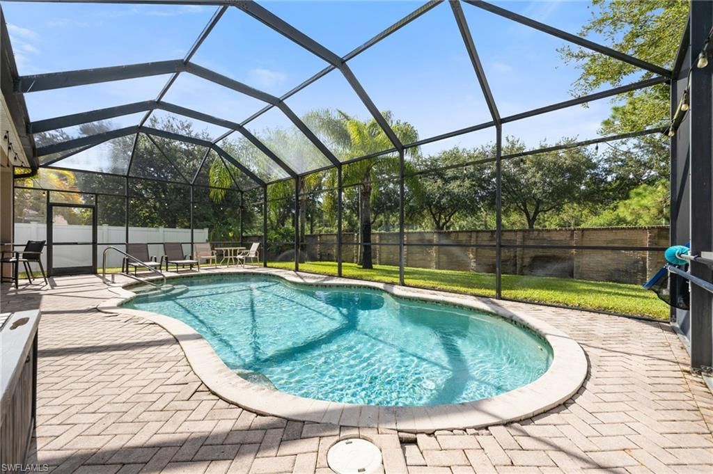 2769 Inlet Cove Ln W, Naples, FL 34120 Photo
