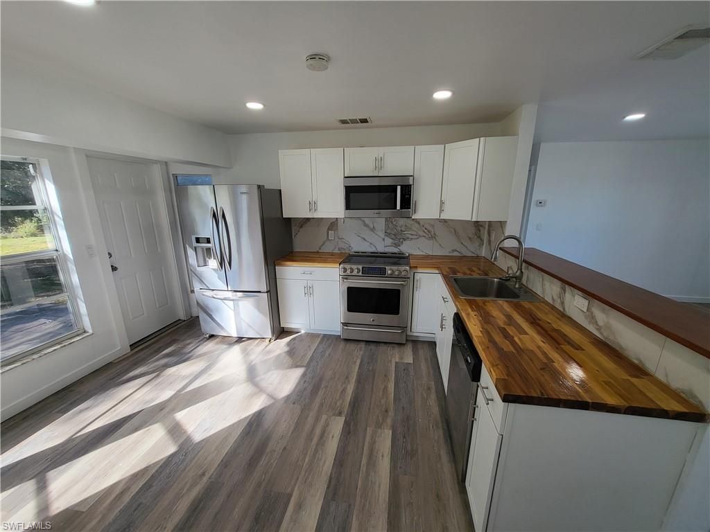 6143 Hester Ave , Fort Myers, FL 33905 Photo