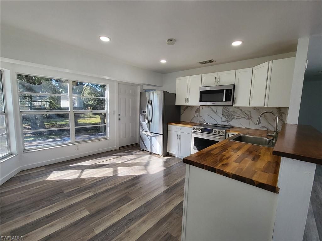 6143 Hester Ave , Fort Myers, FL 33905 Photo
