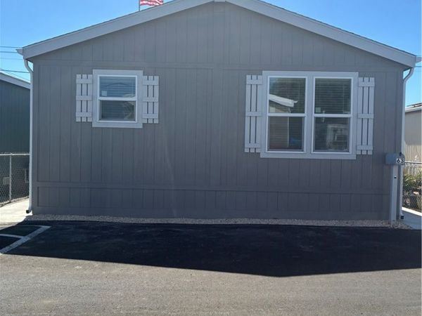 1425 E Madison Avenue, Unit 63, El Cajon, CA 92019