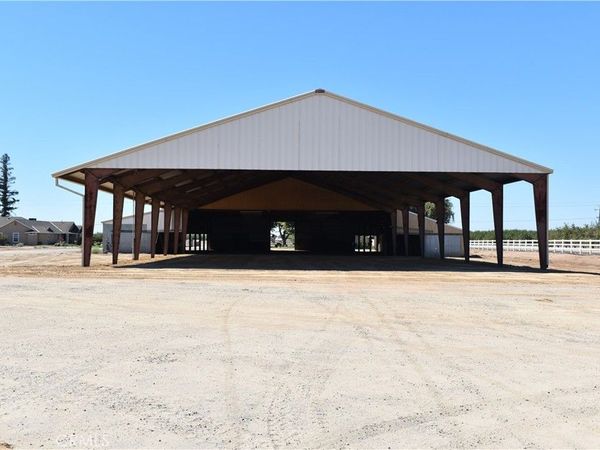220 W Bellevue rd, Merced, CA 95348