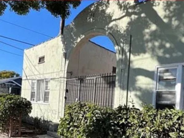 551 W 10th, Unit 10, Long Beach, CA 90813