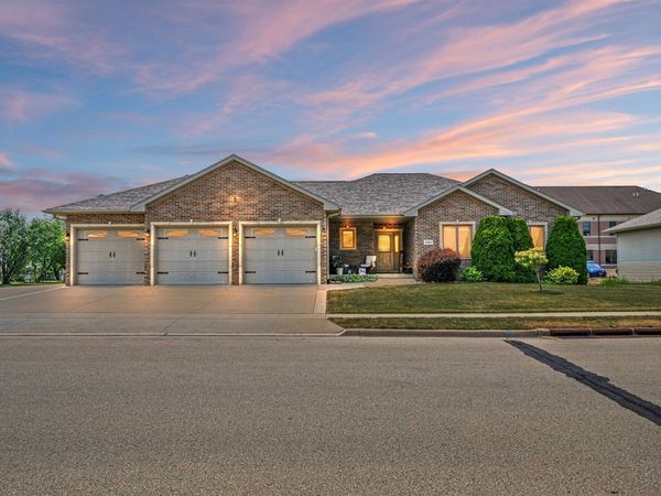 2411 Millstone Drive, Dubuque, IA 52002