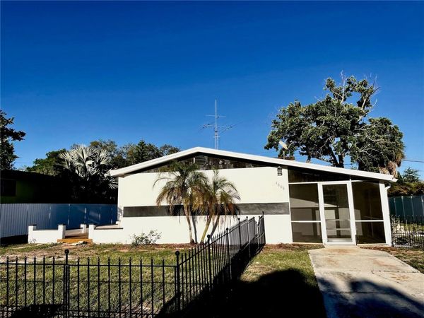 4608 S HESPERIDES STREET , TAMPA, FL 33611