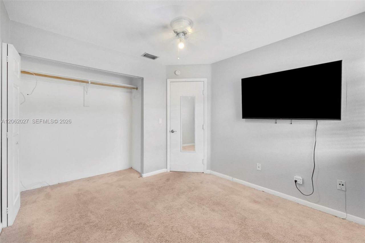 1453 S Liberty Ave , Unit 1453H, Homestead, FL 33034 Photo