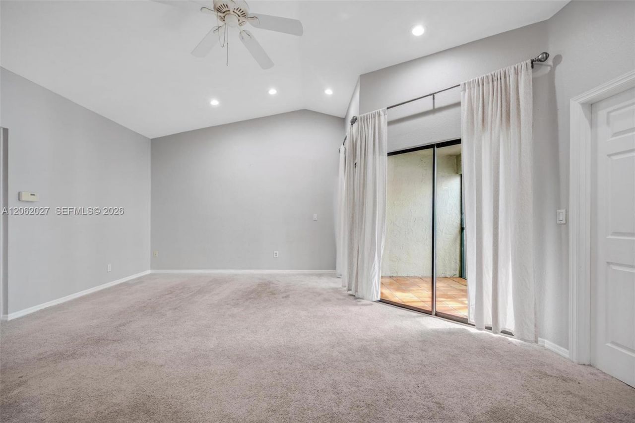 1453 S Liberty Ave , Unit 1453H, Homestead, FL 33034 Photo
